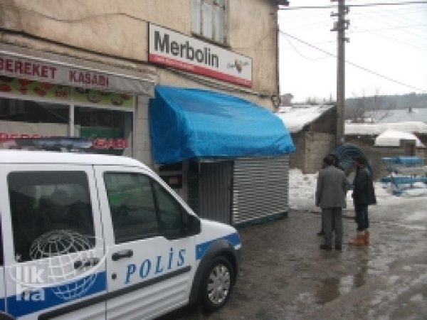 İşyerinden Çelik Kasayı Çaldılar 