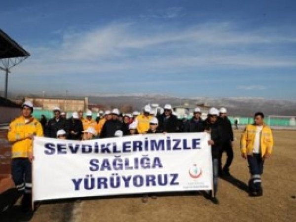 ''Sağlıklı Yaşam İçin Hareket Yılı" Yürüyüşü Yapıldı 