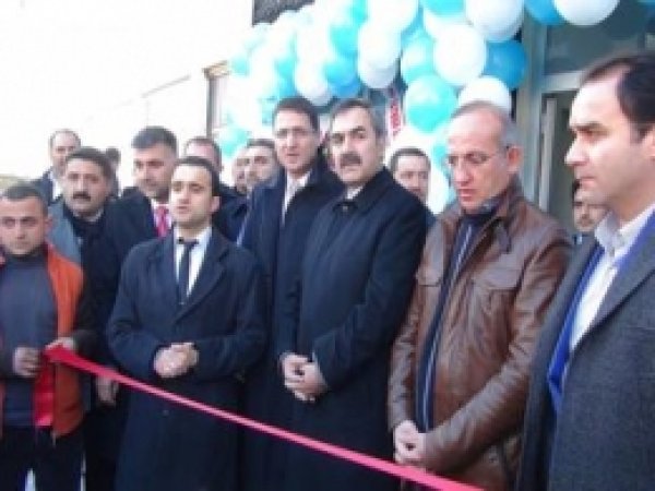 Bitlis'in İlk Renkli Günlük Yerel Gazete Yayın Hayatına Başladı  