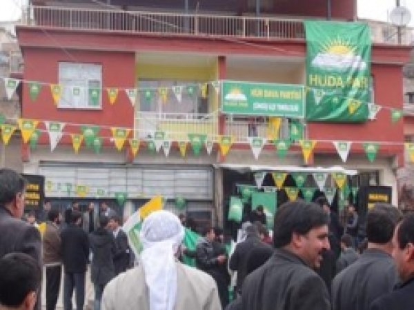 HÜDA PAR Çüngüş İlçe Teşkilatı Dualarla Açıldı