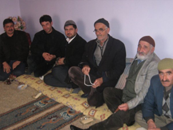 Van Köy-Der Heyeti, Ağzıkara Köyünü Ziyaret Etti