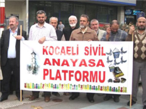 'Yeni Anayasa Bir Irkı Esas Almasın'