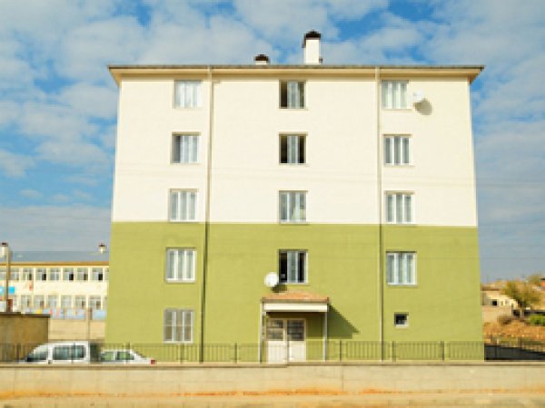 Öğretmenler için Dayalı Döşeli İkamet Merkezi