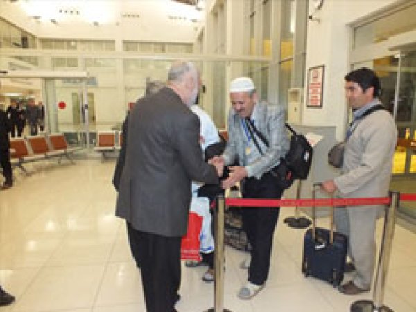 Vanlı Umreciler Yurda Döndü