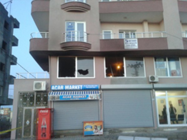 Dargeçit AK Parti İlçe Binasına Bombalı Saldırı