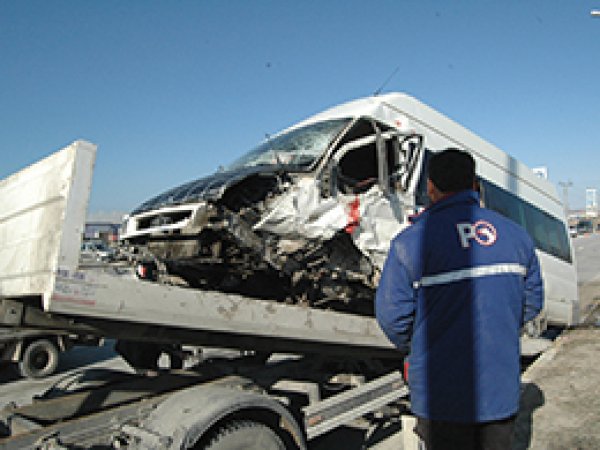 Van'da Feci Kaza:1 Ölü 5 Yaralı
