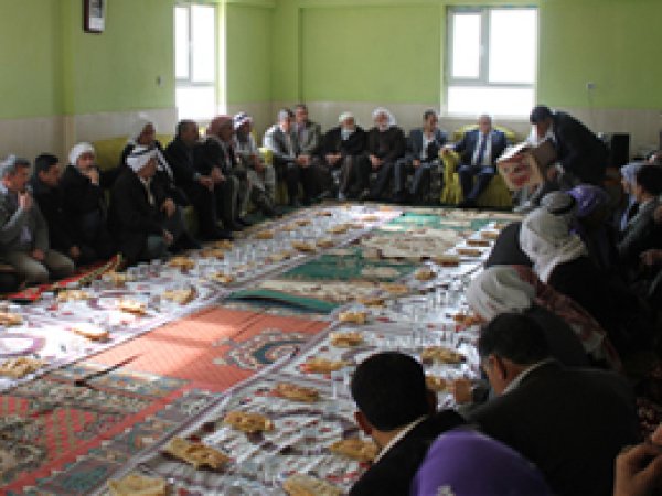 Diyarbakır'da Kan Davalı Aileler Barıştı