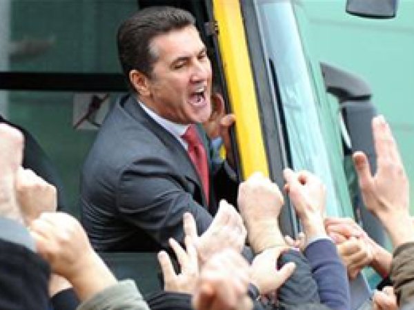 Anavatan Partisi'nden Mustafa Sarıgül’e Teklif
