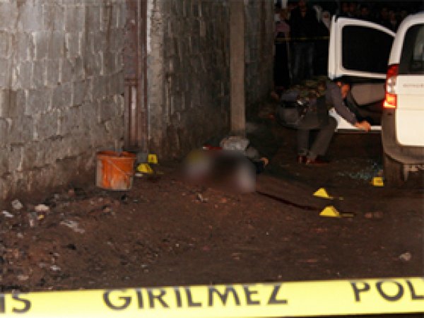 Bismil'de Bayan-Erkek Ölü Bulundu
