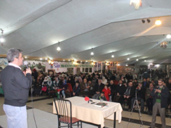 Van'da Şehidlleri Anma Programı Düzenlendi