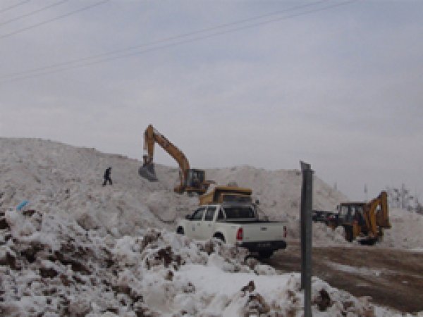 Muş'ta 143 Köy Yolu Ulaşıma Kapandı
