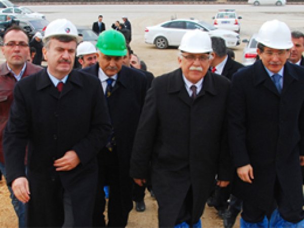 Bilim Merkezi İnşaatında İnceleme