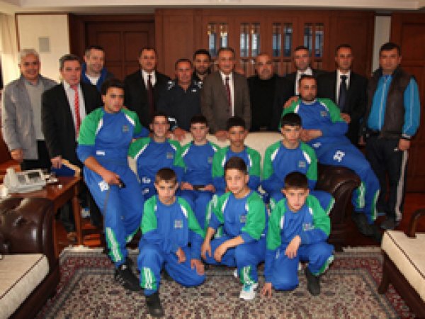 Filistinli Güreşçiler Bursa'da