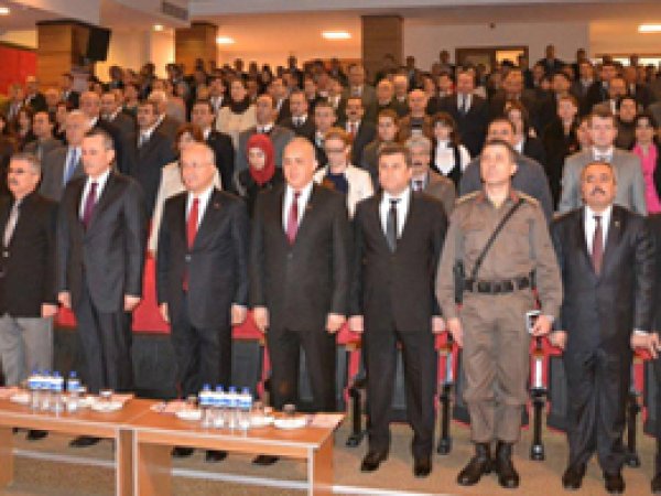 Manisa'da Çocuk Suçları ile Mücadele Paneli