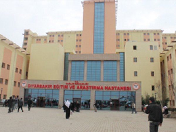 Genç Kız İntihar Teşebbüsünde Bulundu