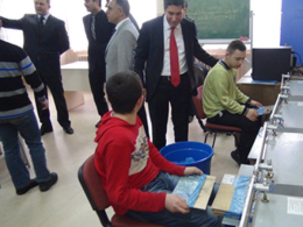 Zihinsel Engelliler Atölyesini Ziyaret