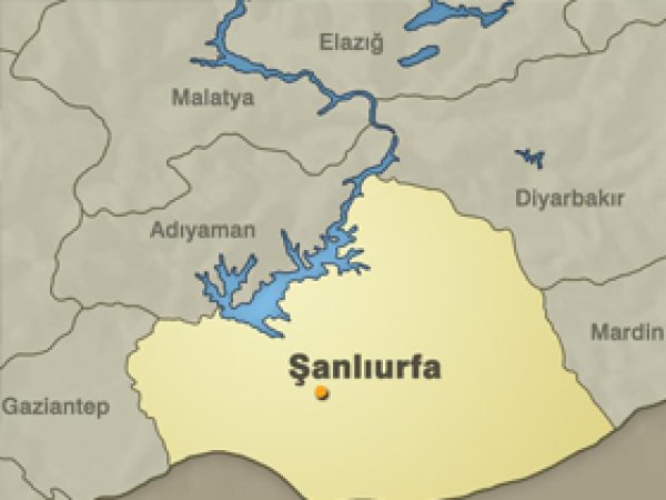 Yanan Otomobilde Ceset Bulundu 