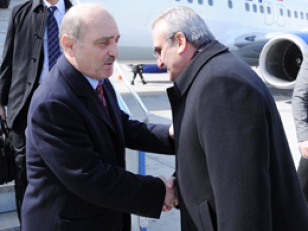 Bakan Bayraktar Van'da