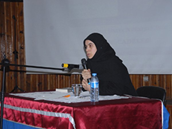 Tezcan Ağrı'da Konferans Verdi