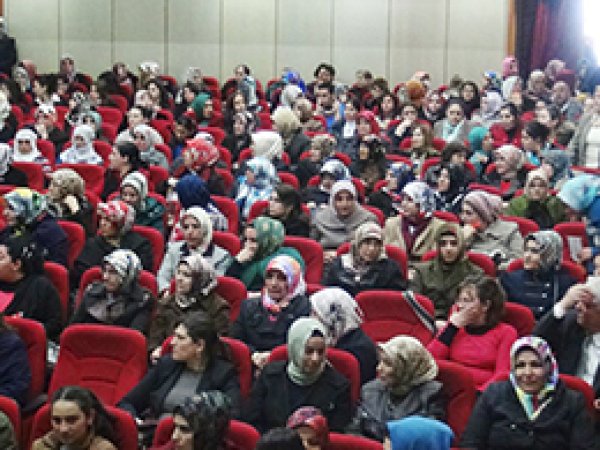 Bitlis'te 'Gönül Elçileri' Bilgilendirme Toplantısı Yapıldı