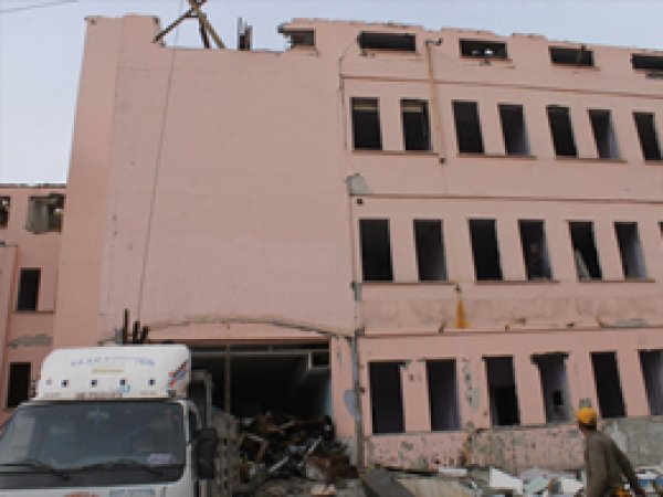 Van Araştırma Hastanesi Yıkılacak
