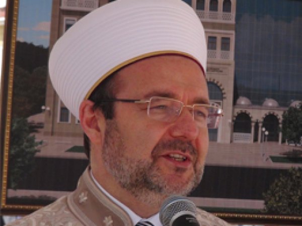 "En Önemli Şey Gençlerin Bu Camilere Gelmesi"