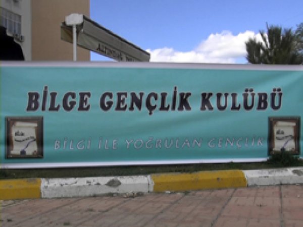 Halepçe Katliamı İnsanlık İçin Kara Lekedir