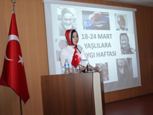 'Yaşlılar Haftası' Konferansında Ölüm Hatırlatıldı