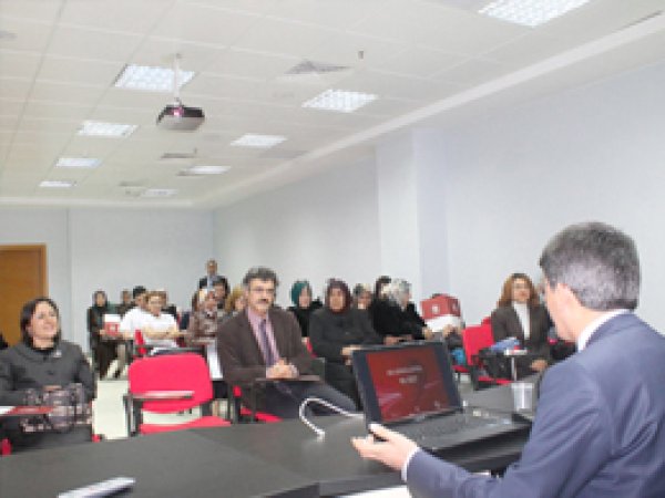 Sağlık Personeline 'Gönül Elçisi Projesi' Tanıtıldı