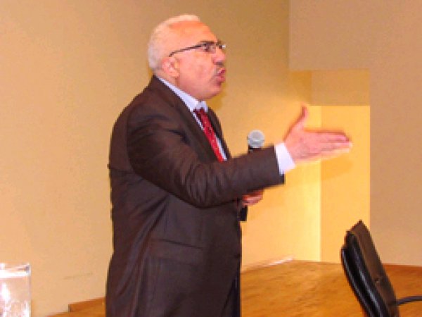 'Kemalizm İnsanları Birbirine Kırdırmıştır'