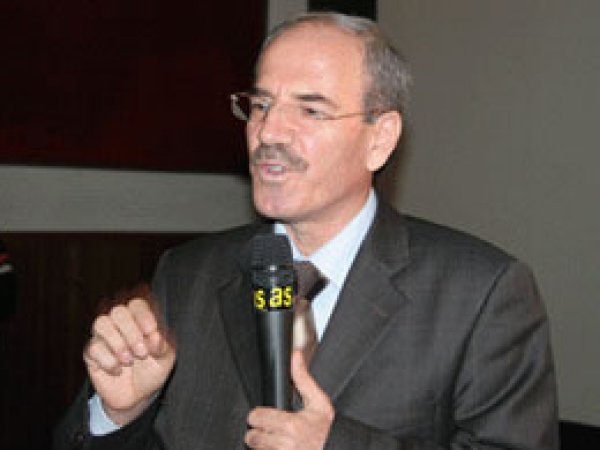 Van'da Aile Eğitimi ve Gençlik Konferansı
