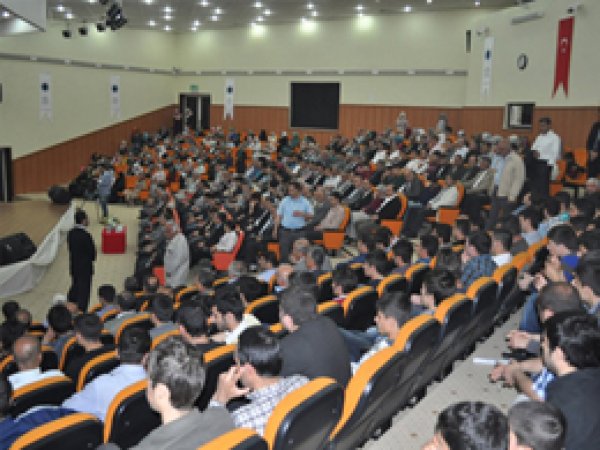 'İnsanlık ve Dünya Barışı için Bediüzzaman Said Nursi'