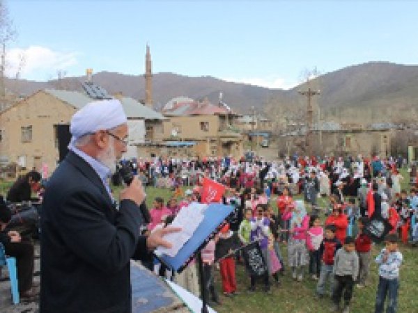 Köylerdeki Muhammedi Coşku Sürüyor