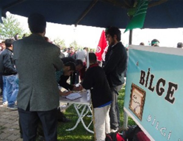 Bilge Gençlik Tarihi Etkinlikte Stand Açtı