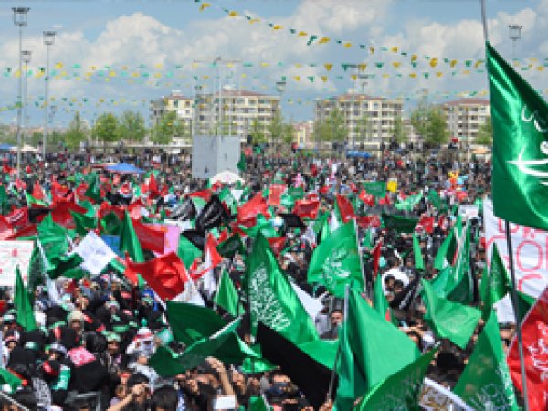 Diyarbakır'da Gerçekleşen Tarihi Etkinliğin Tamamı 2 (HD)
