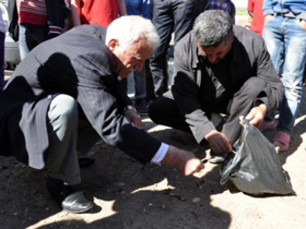 Cizre'de 2 Polis Gözaltına Alındı