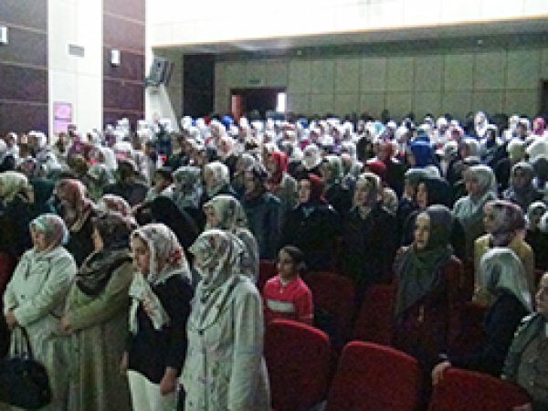 Kız İmam Hatip Lisesinde Muhammedi Sevgi