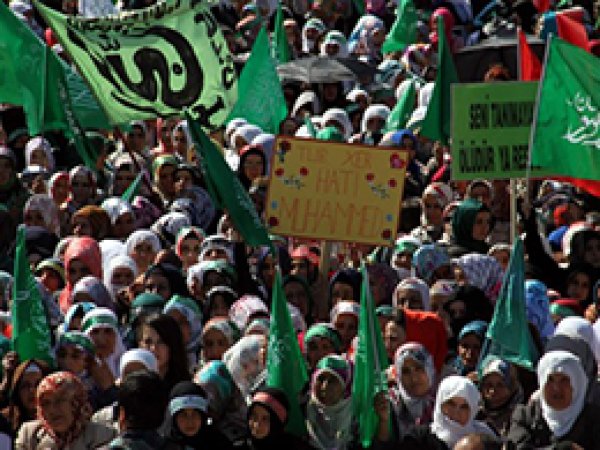 İHA: Van'da Kutlu Doğum Haftası Coşkusu