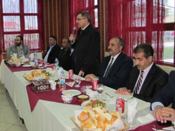 Kutlu Doğum Yemeği 