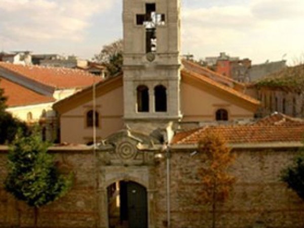 Ayin Sırasında Silahlı Saldırı