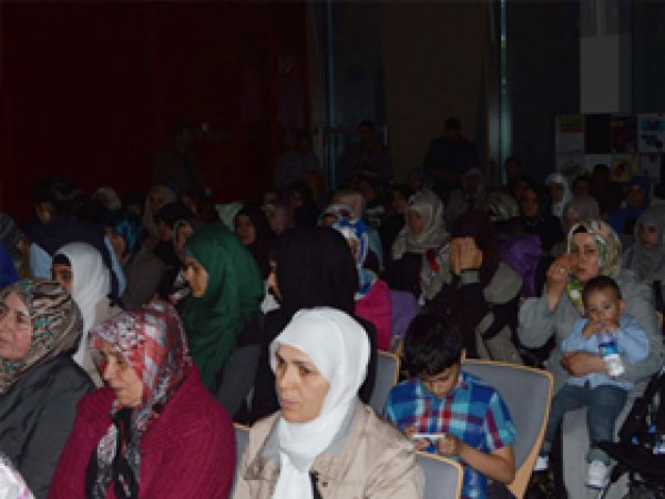 Nürnberg'de Hz. Fatıma (R.anha) Anıldı