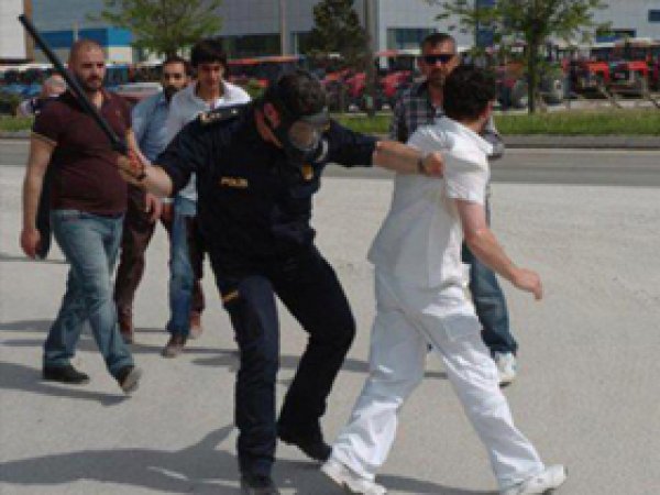 Bolu'da Mahkum Yakınlarına Sert Müdahale