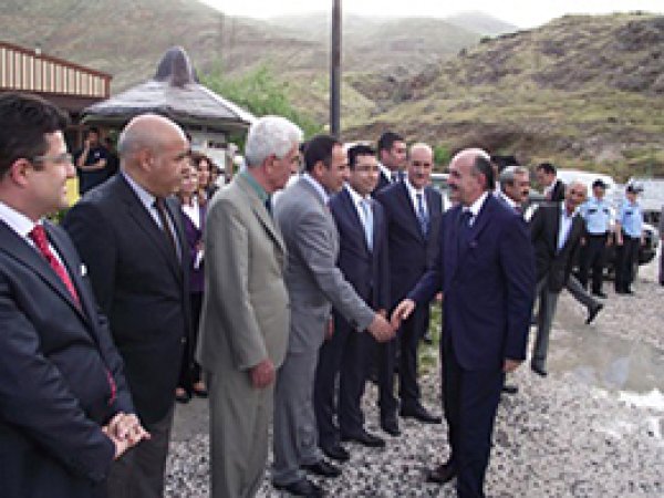 Sağlık Bakanı Keban'ı Ziyaret Etti