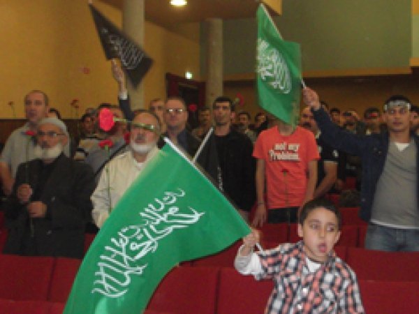 İtalya Trieste’de Engellemelere Rağmen ‘Muhammedi Sevda’