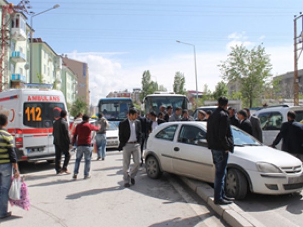 Van'da Trafik Kazası