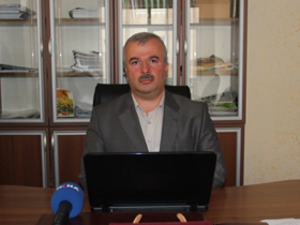 'Yahudi ve Hıristiyanları Dost Edinmeyin'