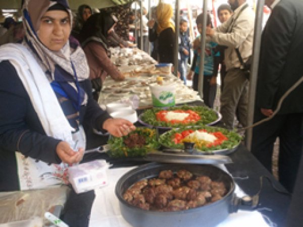 Viranşehir'de İhtiyaç Sahipleri için Kermes