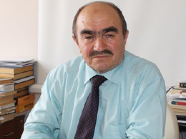 'Bu Gecelerde Müslüman Kendini Sorguya Çekmeli'