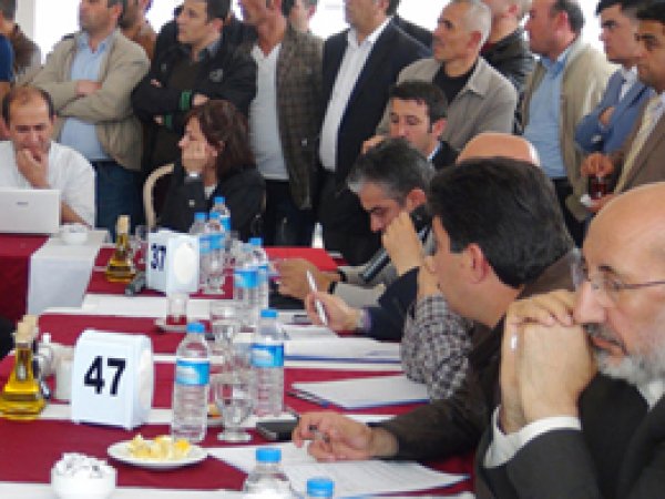 Akil İnsanlar Heyeti Tatvan'da 