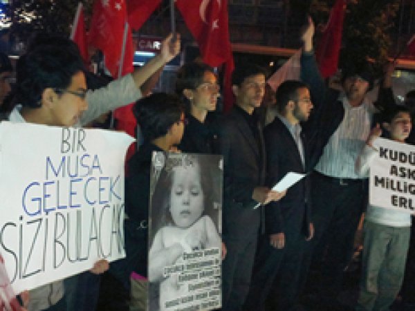 'Kara Gün' Konya'da Protesto Edildi